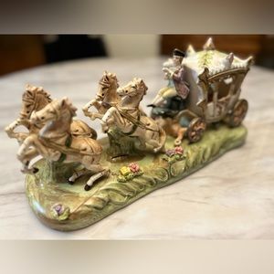 Capodimonte Armani Porcelain Horse Drawn Royal Carriage w/ N Crown Marking